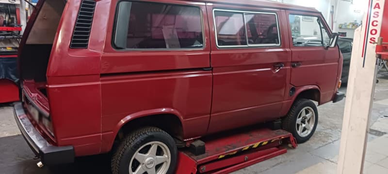  FDF Motor, taller mecánico en O Barco de Valdeorras